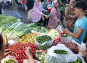 Daging Ayam Meroket, Cabai Merah Terjun Bebas